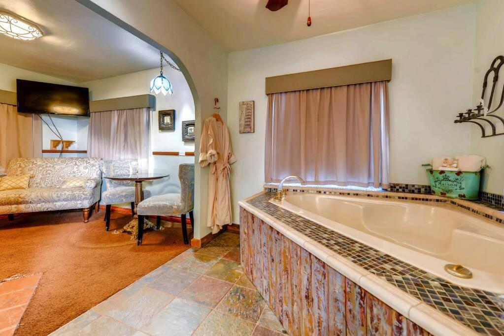 Cliff House Lodge And Hot Tub Cottages Morrison Exterior foto